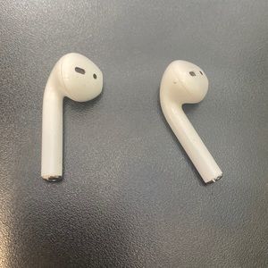2 left AirPods no case